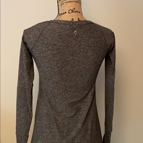 Ivivva long sleeve - Picture 2 of 4